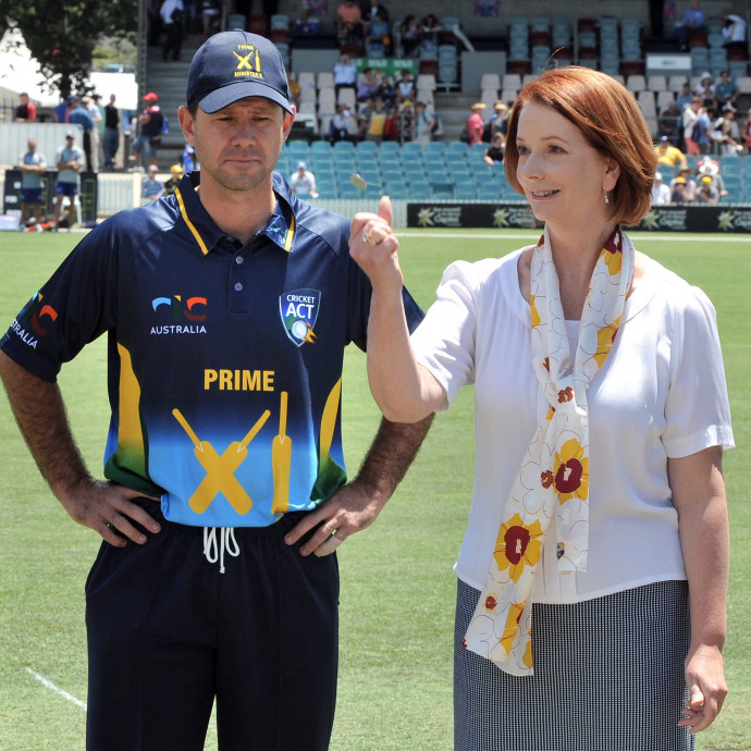 Fej vagy írás? Meglepően sokan bízták a véletlenre életük sorsdöntő kérdéseit