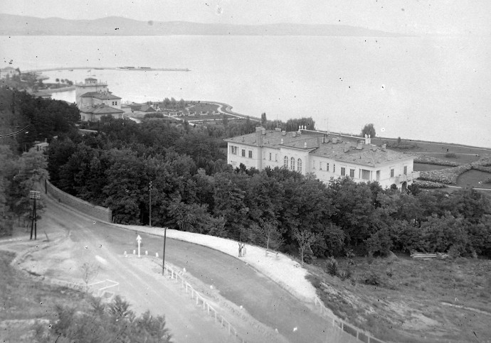 A kastély 1939-ben. Fotó: Fortepan