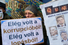 A fiatalok már nem olyan elnézőek a korrupcióval, mint a magyar társadalom többi része