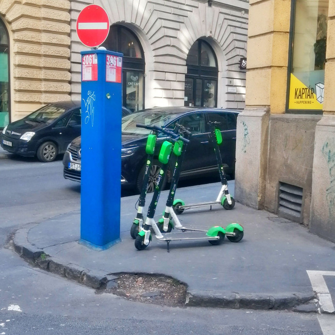 NAV-végrehajtás indult az utcákra visszatérő Lime ellen