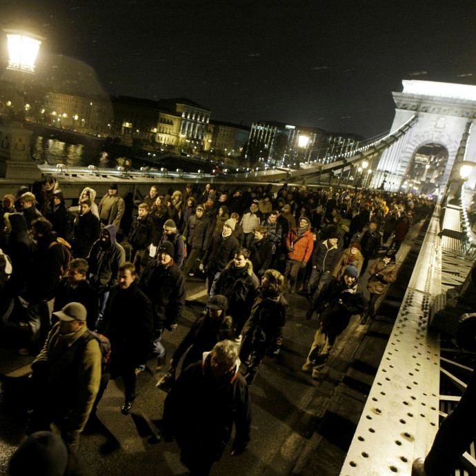 Akik újraírják a történelmet