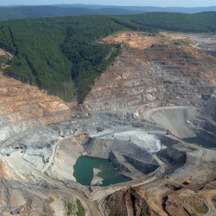 Amikor mindenki aranyat vesz, a leggazdagabb közép-európai vállalkozó elad