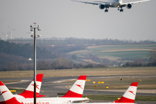 Megy ez, csak akarni kell, a vonat máris kiváltotta a repülőt