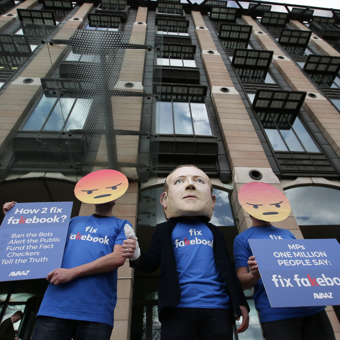 A legnagyobb hirdetők próbálnák észhez téríteni a Facebookot, egyelőre kevés sikerrel