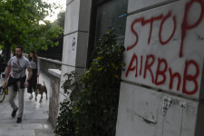 Hostelek és panziók nőhetnek ki az Airbnb-lakások helyén Terézvárosban
