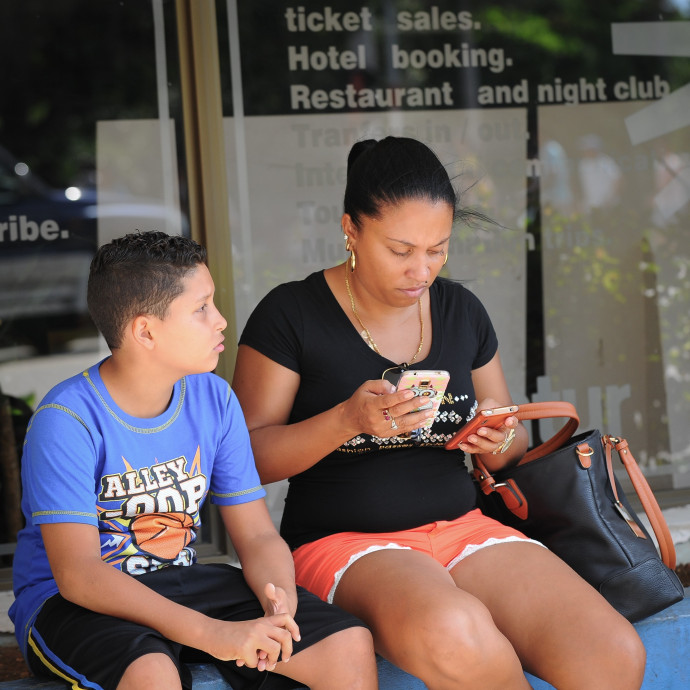Akkor lenne olcsóbb a mobilinternet, ha többet használnánk