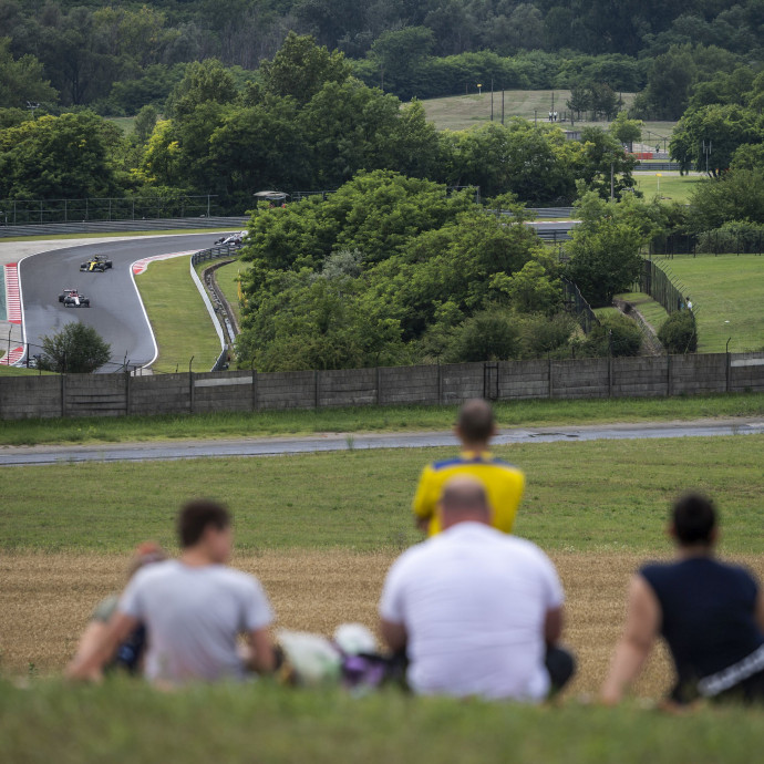 Jobban járt idén a Hungaroring azzal, hogy nem voltak nézők a Forma-1-es futamon