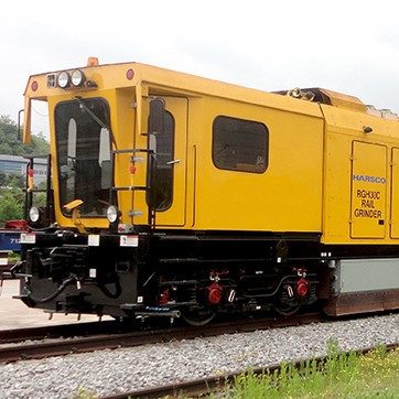 Tízmillió dolláros gépet vásárolt a MÁV