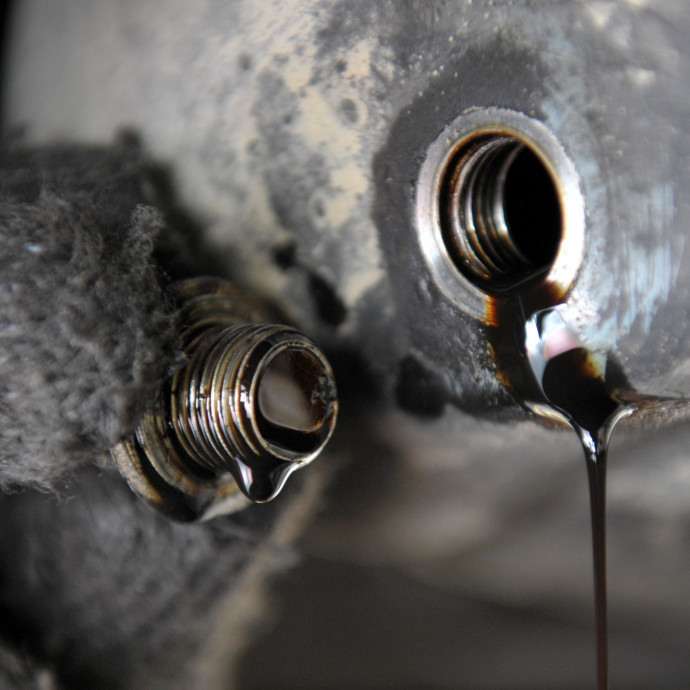 Furcsa betétdíjat vetnének ki a fáradt olajra Lengyelországban