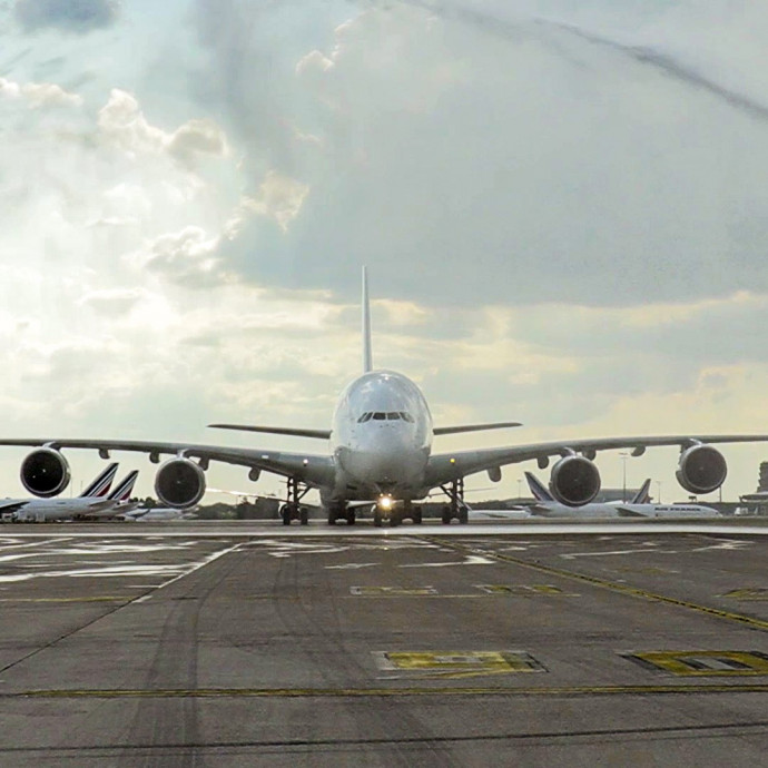 Töredékére zuhant a világ legnagyobb utasszállító gépeinek értéke