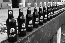 Őrült ötletből született meg a legmenőbb üdítő, és már a Coca-Colát ostromolja Németországban