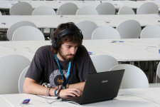 Az otthoni vagy irodai munka közötti választás eredménye: egyik sem