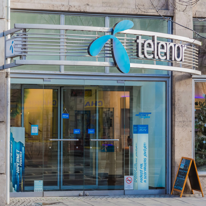 Több mint százmilliárd forintért vette meg az állam a Telenor negyedét