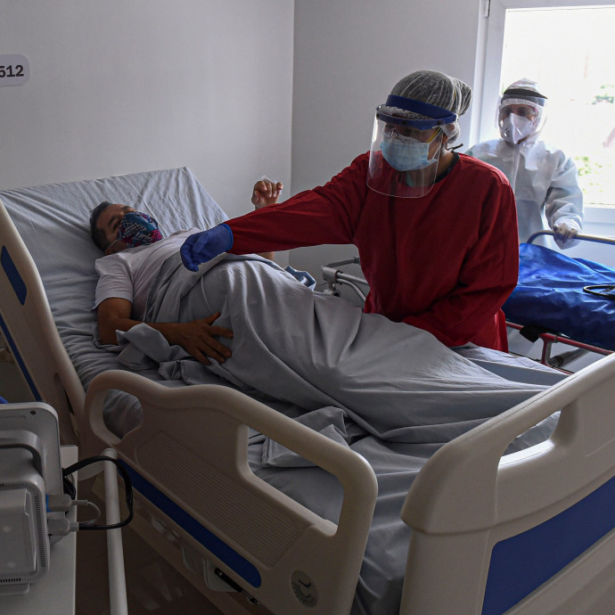 Nem kell pánikba esni a koronavírus-újrafertőződések miatt