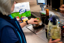 Két termék árát bebetonozta idén az Aldi és a Lidl