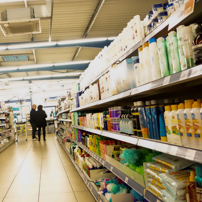 A járványból a diszkontláncok legalább olyan jól jönnek ki, mint az internetes kereskedők