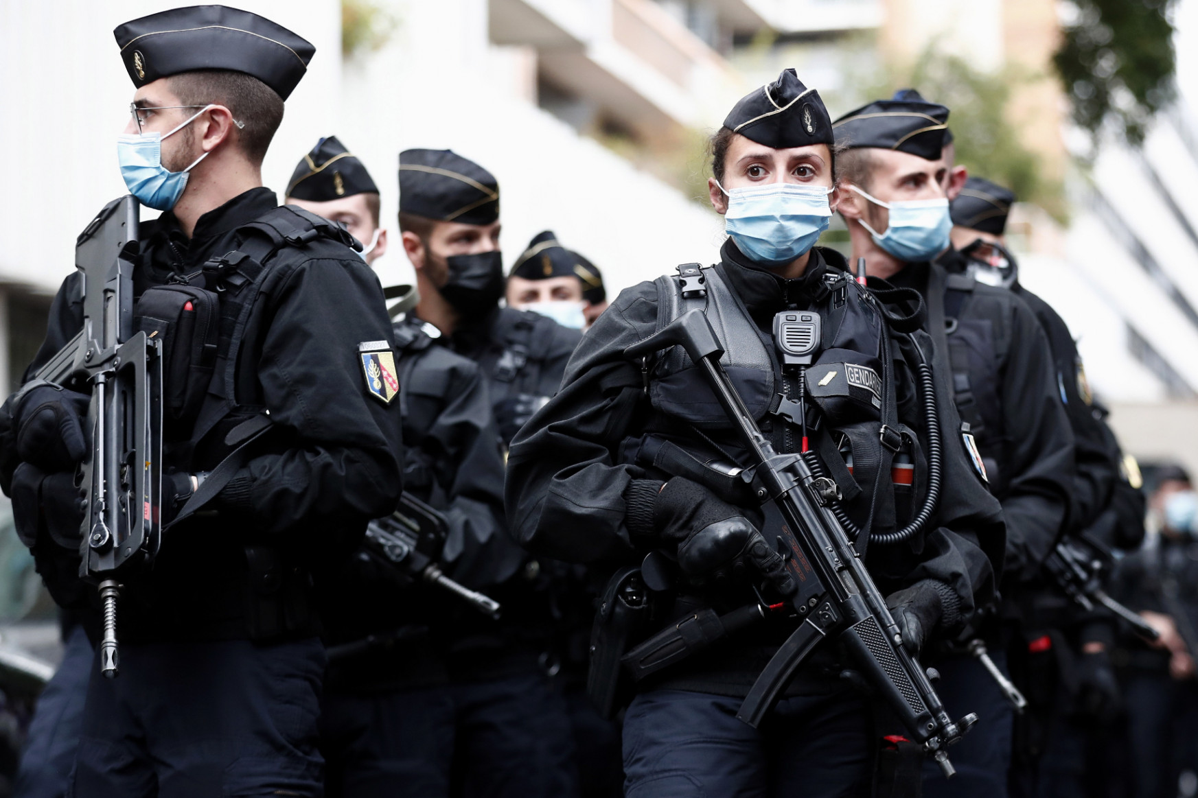Korábbi terrortámadások helyszíneinek védelmét erősítették meg Franciaországban