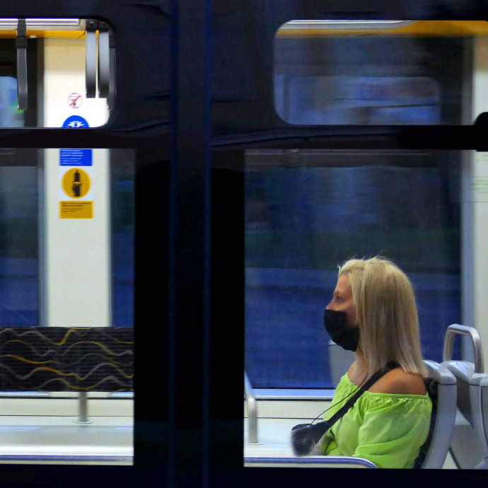 Nem jönnek vissza az utasok, egyre jobban szenved a járványban a BKK