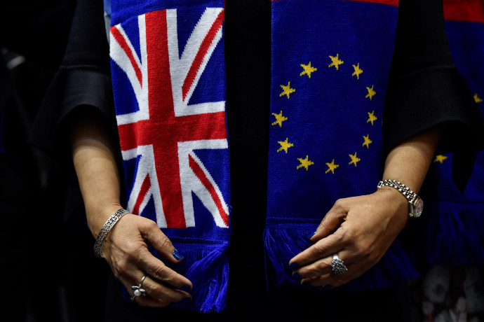 Az EU jogi eljárást indít, felszólító levelet küldött az Egyesült Királyságnak