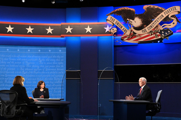 Kamala Harris kaliforniai szenátor és Mike Pence alelnök.Fotó: Robyn Beck / AFP