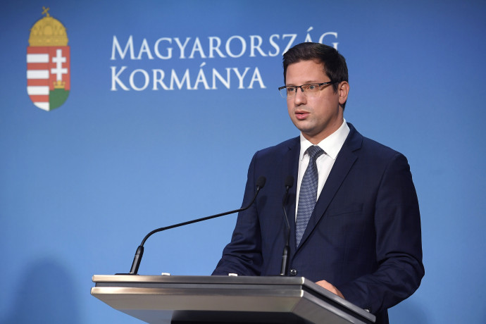 Gulyás Gergely a 2020. október 8-i kormányinfón.Fotó: Kovács Tamás / MTI
