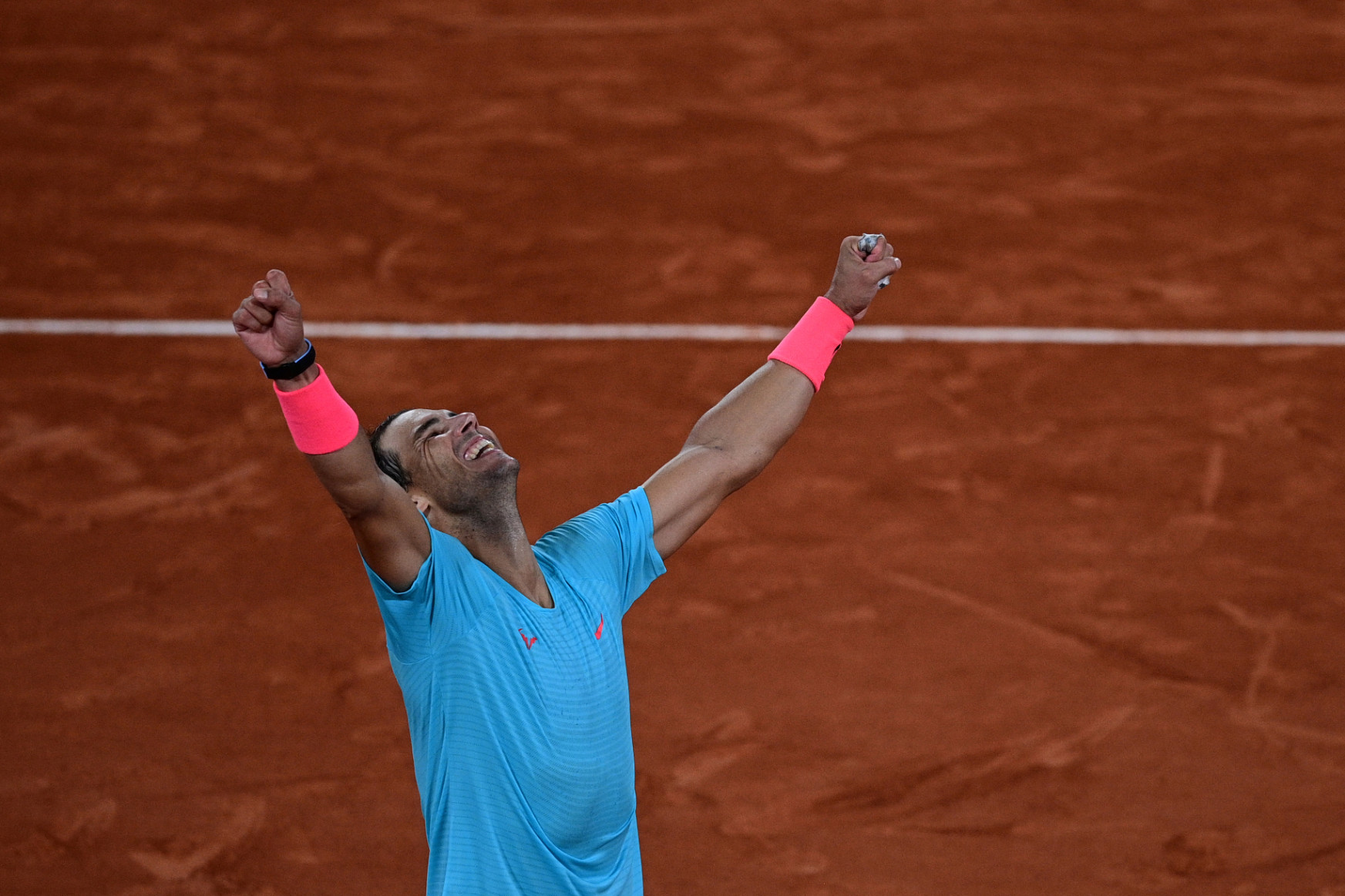 Nadal óriási játékkal győzte le Djokovićot a Garroson, 20 Grand Slammel utolérte Federert