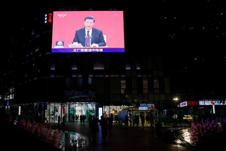Hszi Csin-ping kínai elnök beszédet mond a gazdasági övezet évfordulóján október 14-én Fotó: Carlos Garcia Rawlins/REUTERS