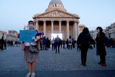Francia tanárgyilkosság: Hét ember ellen emeltek vádat