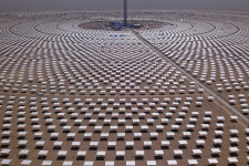 Most fekszik csak rá igazán Kína a megújulókra, és ez nekünk is jó lehet