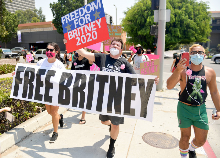 #FreeBritney hívószóval meghirdetett tüntetés Kaliforniában 2020. augusztusában – Fotó: Matt Winkelmeyer / Getty Images