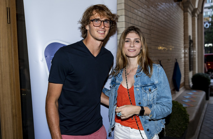 Alexander Zverev és Olga Saripova 2019. július 23-án, a németországi Hamburgban.