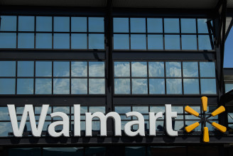Lekerülnek a Walmart polcairól a lőfegyverek a philadelphiai zavargások miatt