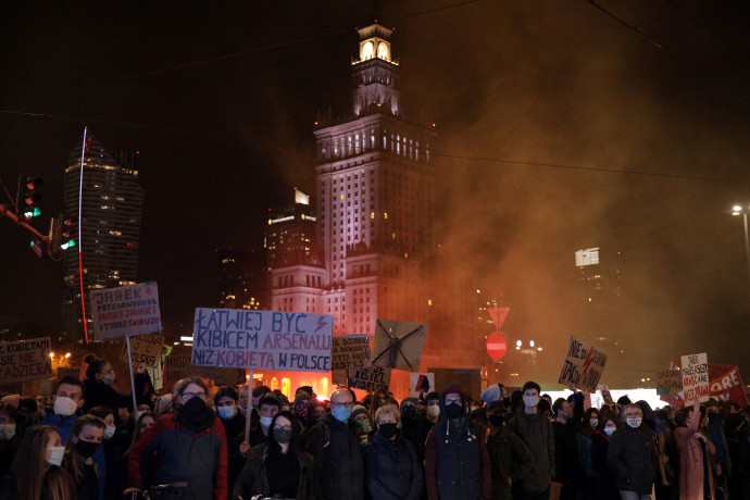 Már most elutasítják az abortuszra érkező nőket a lengyel kórházak