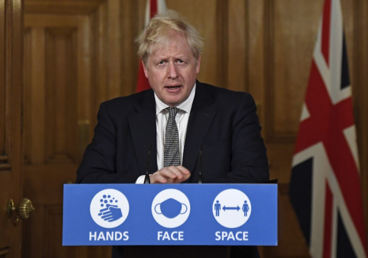 Boris Johnson 2020. október 31-én, Londonban – Fotó: Alberto Pezzali / POOL / AFP