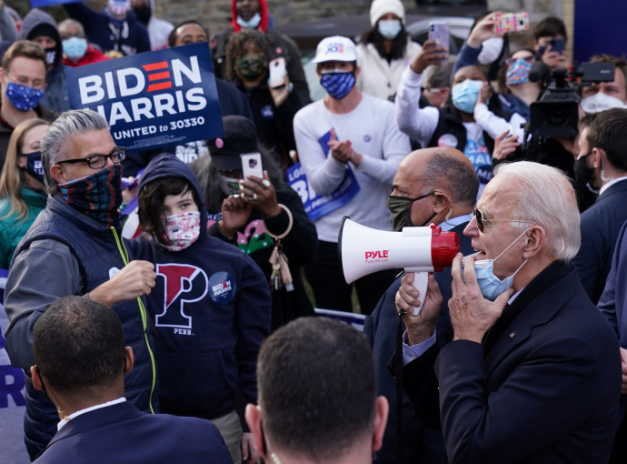 Joe Biden demokrata elnökjelölt egy philadelphiai kampányeseményenFotó: Kevin Lamarque / Reuters