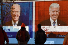 Nincs átütő demokrata győzelem, de nem valószínű, hogy Trump marad a Fehér Házban