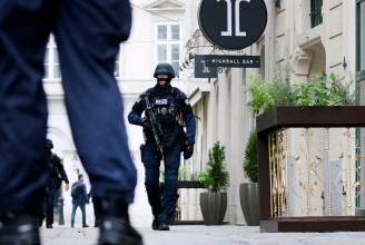 Több településen kutattak át házakat a bécsi terrortámadás miatt Németországban