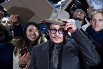 Johnny Depp kiszáll a Legendás állatok-filmekből