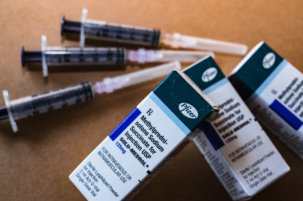 A Pfizer szteroid készítménye, amelyet egyes koronavírusos betegek kezelésében is alkalmaznak – Fotó: Soumyabrata Roy / NurPhoto / Getty Images