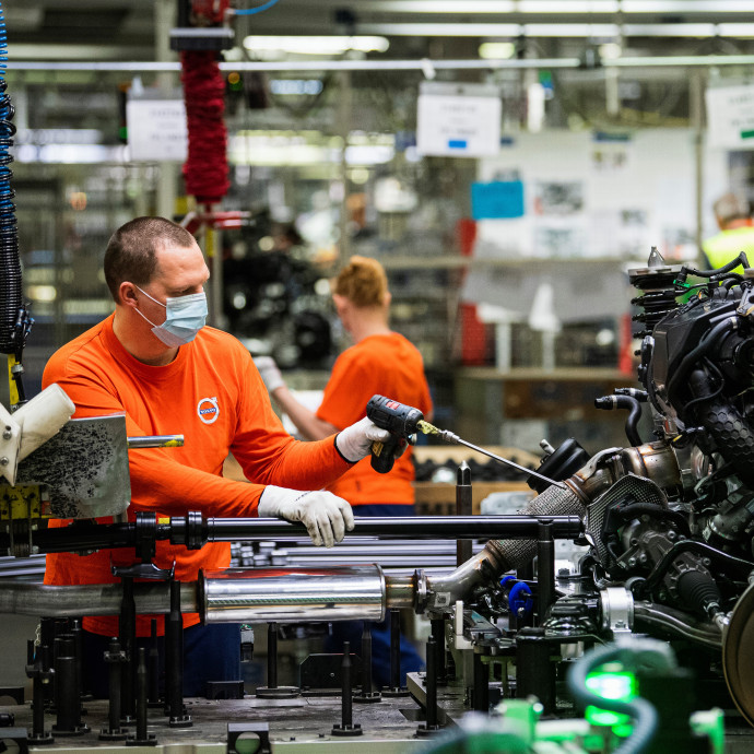 A lazább járványkezelésről elhíresült Svédországban is segítségért kiáltanak a vállalkozók