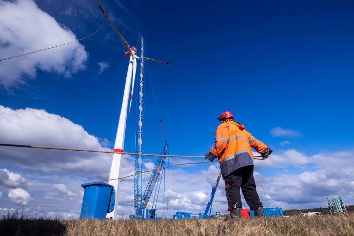 Még a járvány történelmi sokkja is kevés volt, hogy az energiagazdálkodást klímavédelmi pályára állítsa