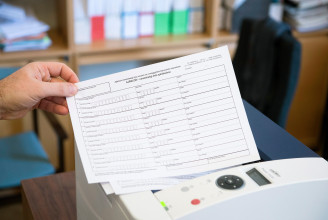 Kamupártos választási csalókat ítéltek el, akik 2018-ban hamis ajánlóíveket adtak le