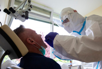 Hétfőtől vezénylik az egészségügyi hallgatókat koronavírus-tesztelésekre