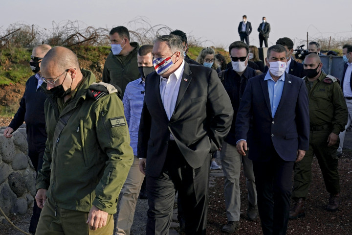 Mike Pompeo amerikai külügyminiszter a Golán-fennsíkon – Fotó: Patrick Semansky / POOL / AFP