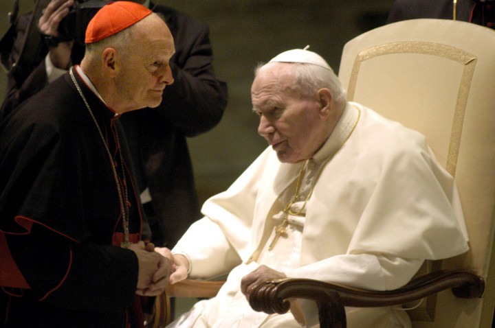 McCarrick audiencián a Vatikánban II. János Pál pápánál 2003 januárjában – Fotó: Franco Origlia / Getty Images