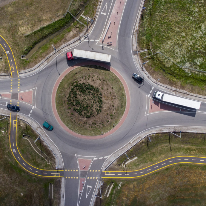 Az állami támogatások késleltethetik a szembesülést a pandémia által okozott valós károkkal