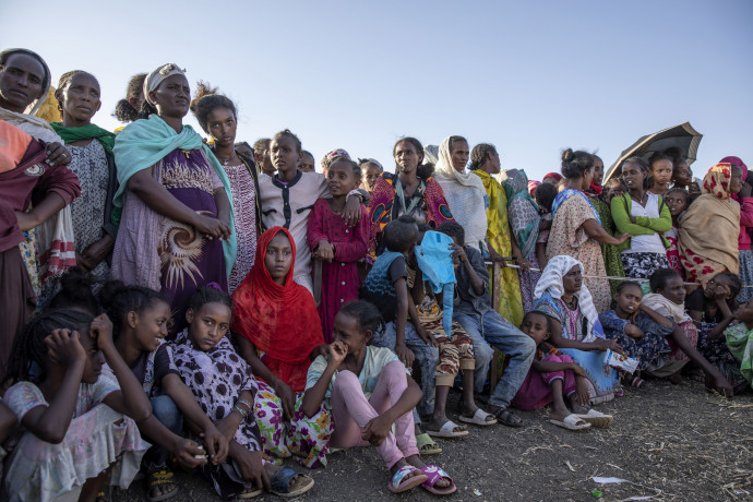 Menekült tigrinyák a szudáni határnál. Fotó: MTI/AP