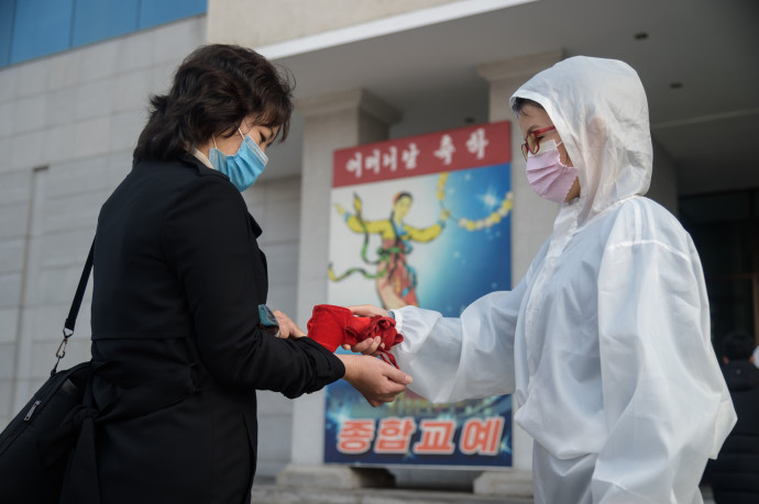 Megszegte a karantén szabályait, kivégezték az észak-koreai tisztségviselőt