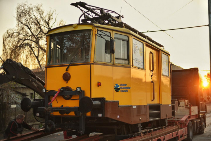 Lázár a tramtrainről: Azért ez kurva nagy dolog