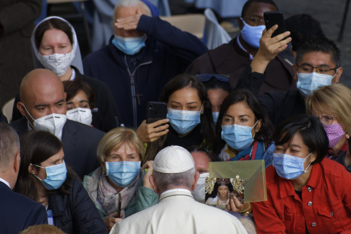 A pápa és hívei a Vatikánban 2020. szeptemberében – Fotó: Massimo Valicchia / NurPhoto / Getty Images